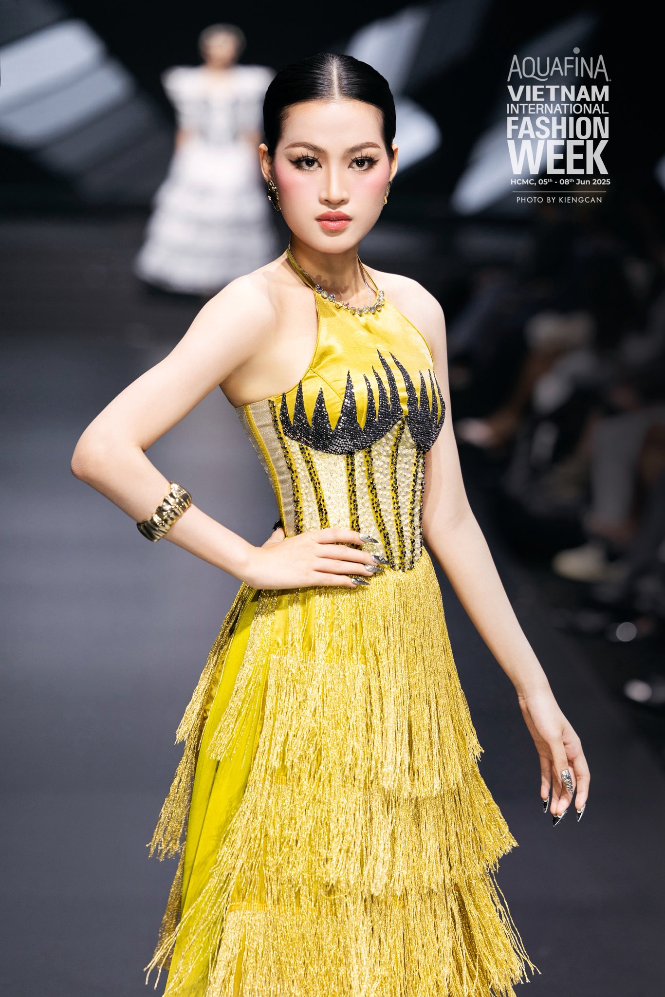 ÁO DÀI DỰ TIỆC-4317