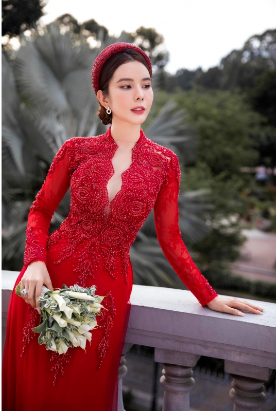 ÁO DÀI CƯỚI MÀU ĐỎ