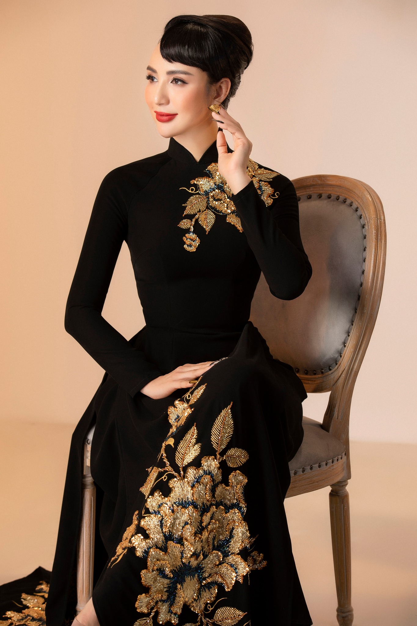 Áo dài Bà Sui-4275
