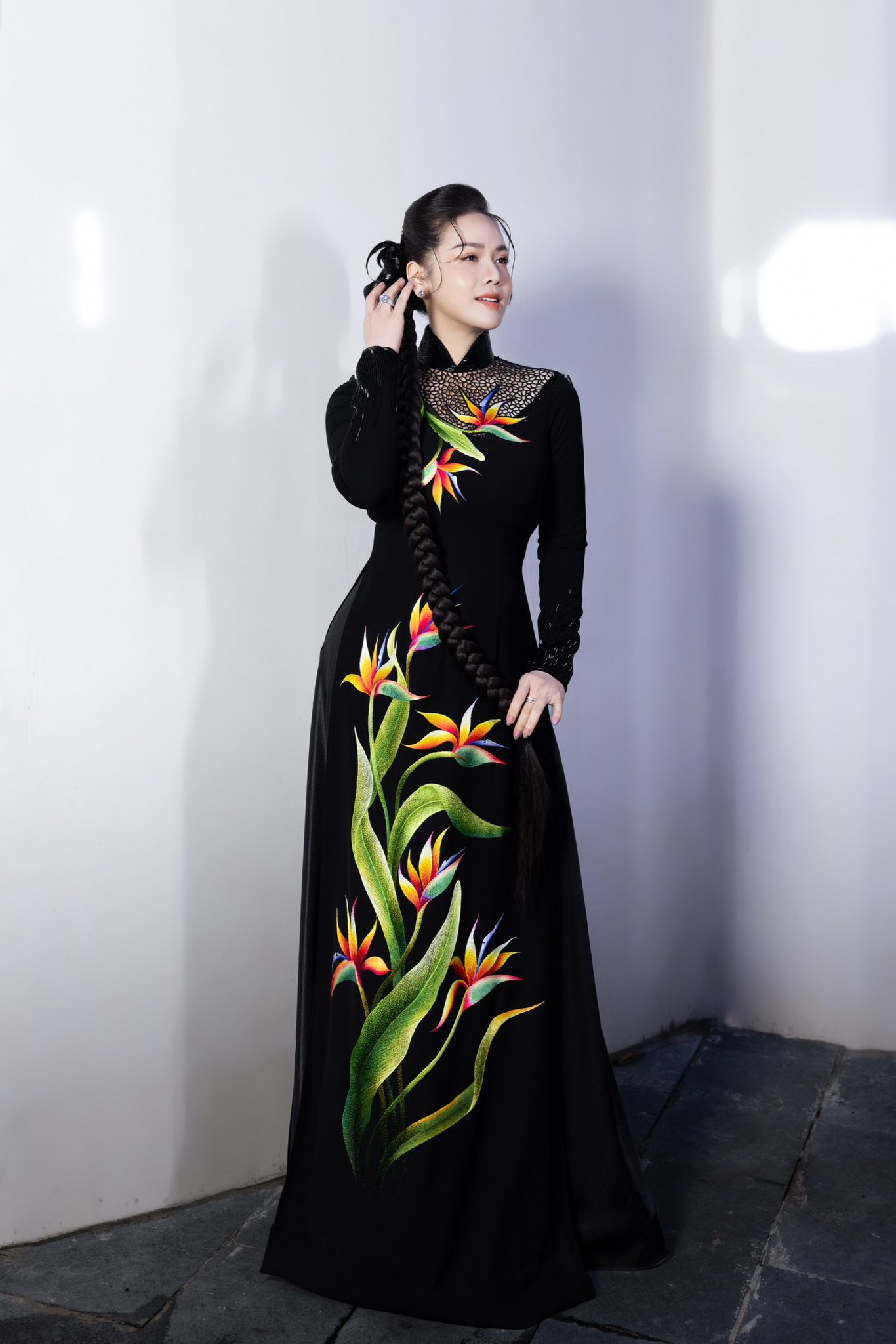 ÁO DÀI THÊU TAY 