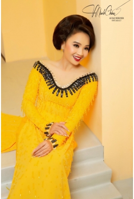 Áo dài Trung Niên